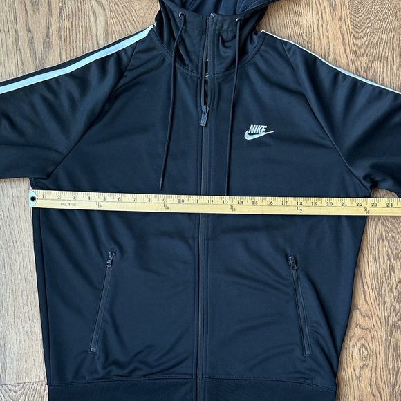 Nike Sportswear Full Zip Hoodie – Black, Men’s Medium - Picture 4 of 9